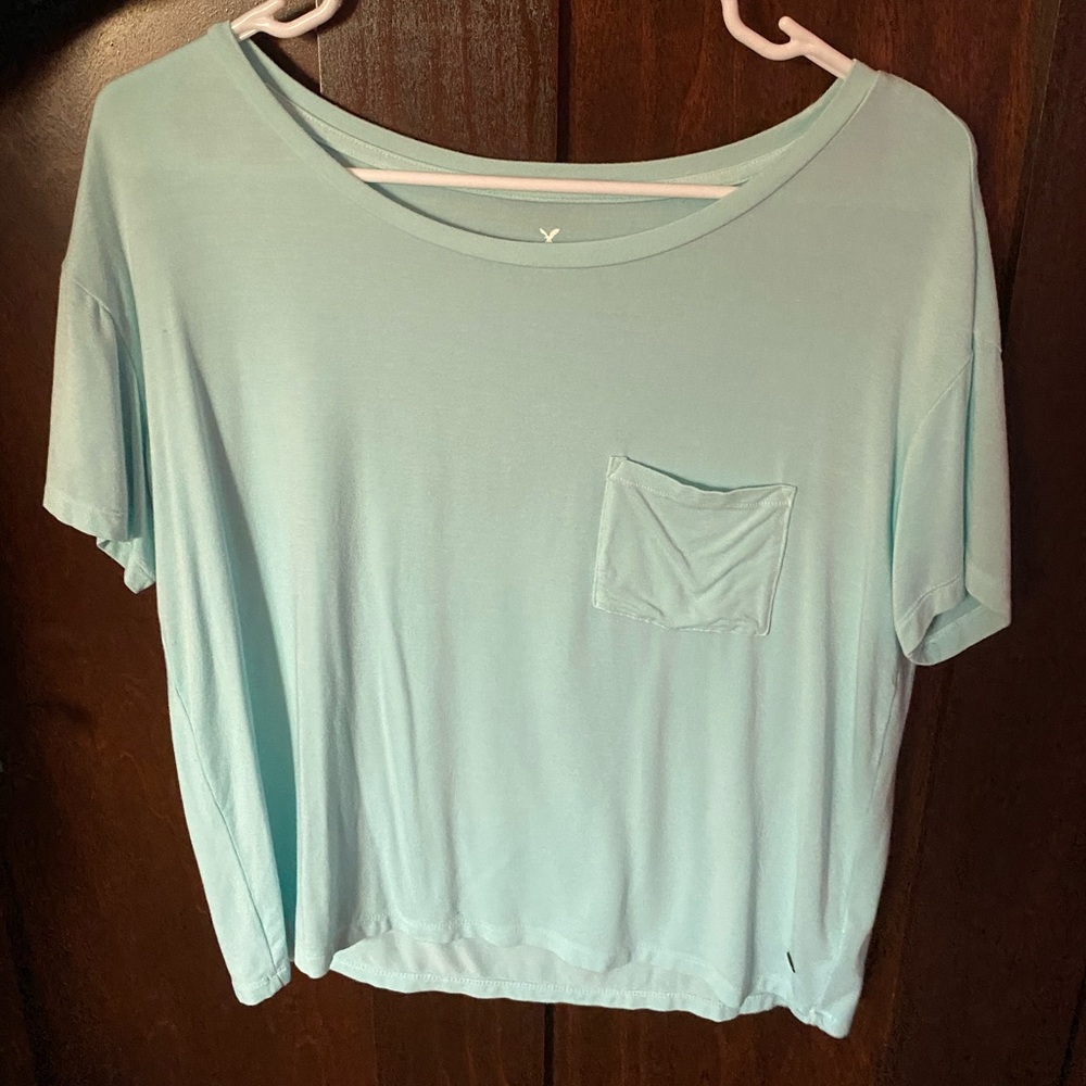 American Eagle Light Blue T-shirt Size Small.